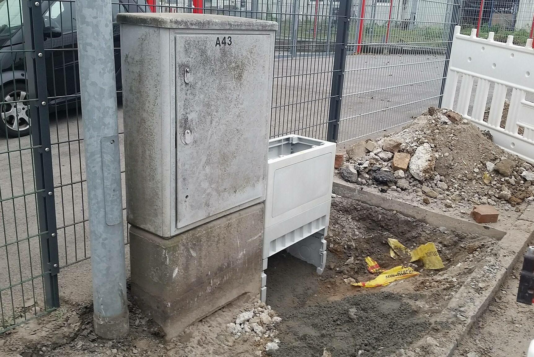 cropped-Gewerbegebiet-Holderbüschle.jpg